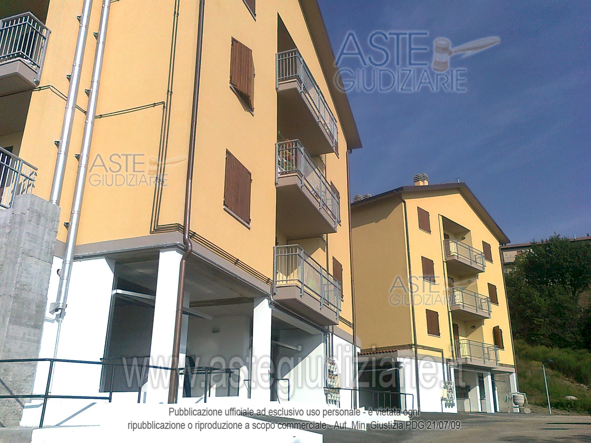 Via Alpini d'Italia, 1