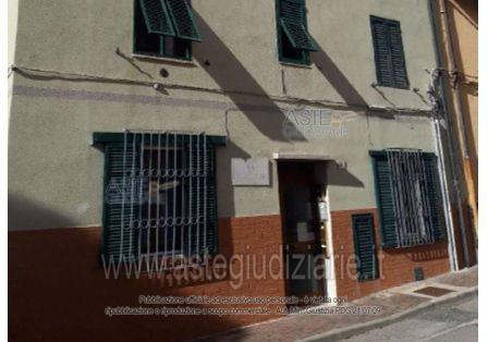 Via del Chiassatello, 31