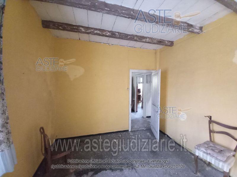 16026 Montoggio GE, Italia (Lotto 2)