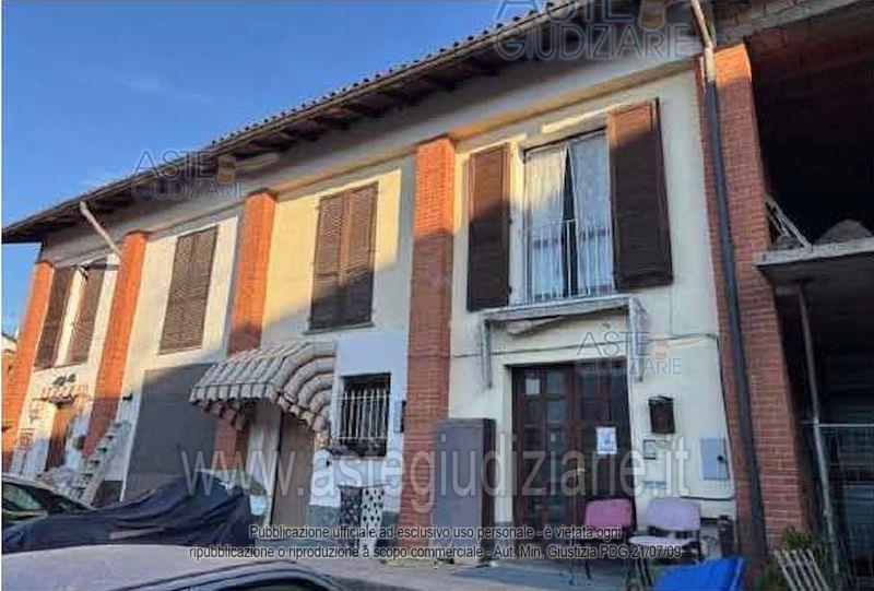 Appartamento ad uso residenziale con annessa autorimessa
