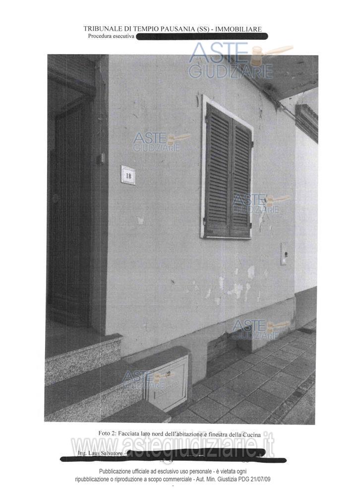 casa di civile abitazione al piano terra e primo