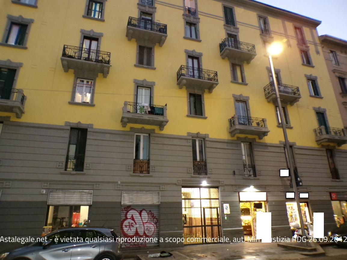 Appartamento al piano primo composto da due locali oltre servizi, con annesso vano di cantina al piano interrato