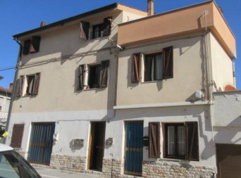 Via Camillo Cavour, 87 (Lotto 7)