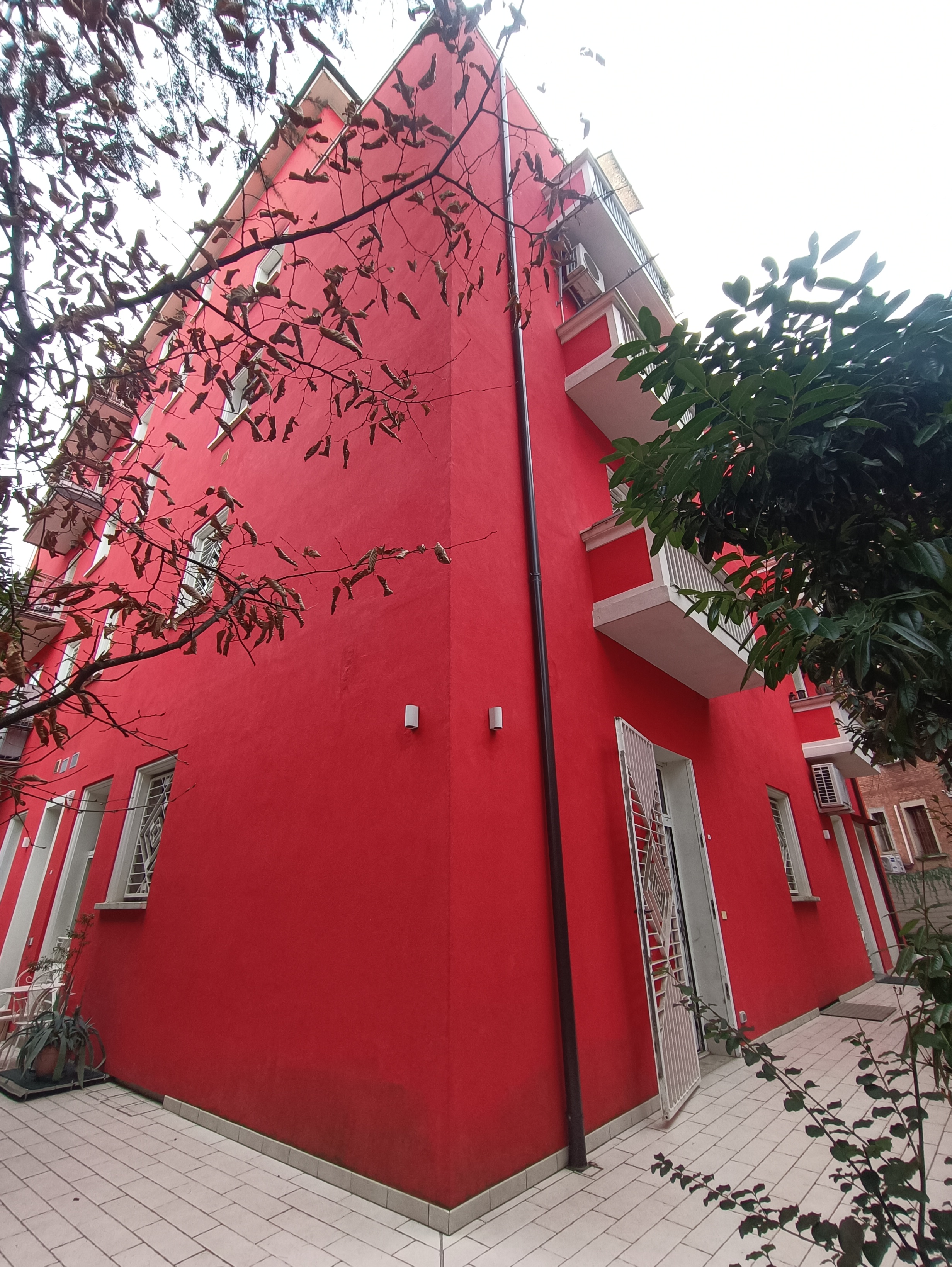 Via Gaetano Giordani, 2