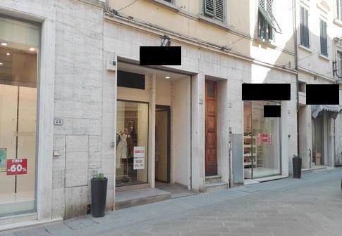Via Garibaldi, 36